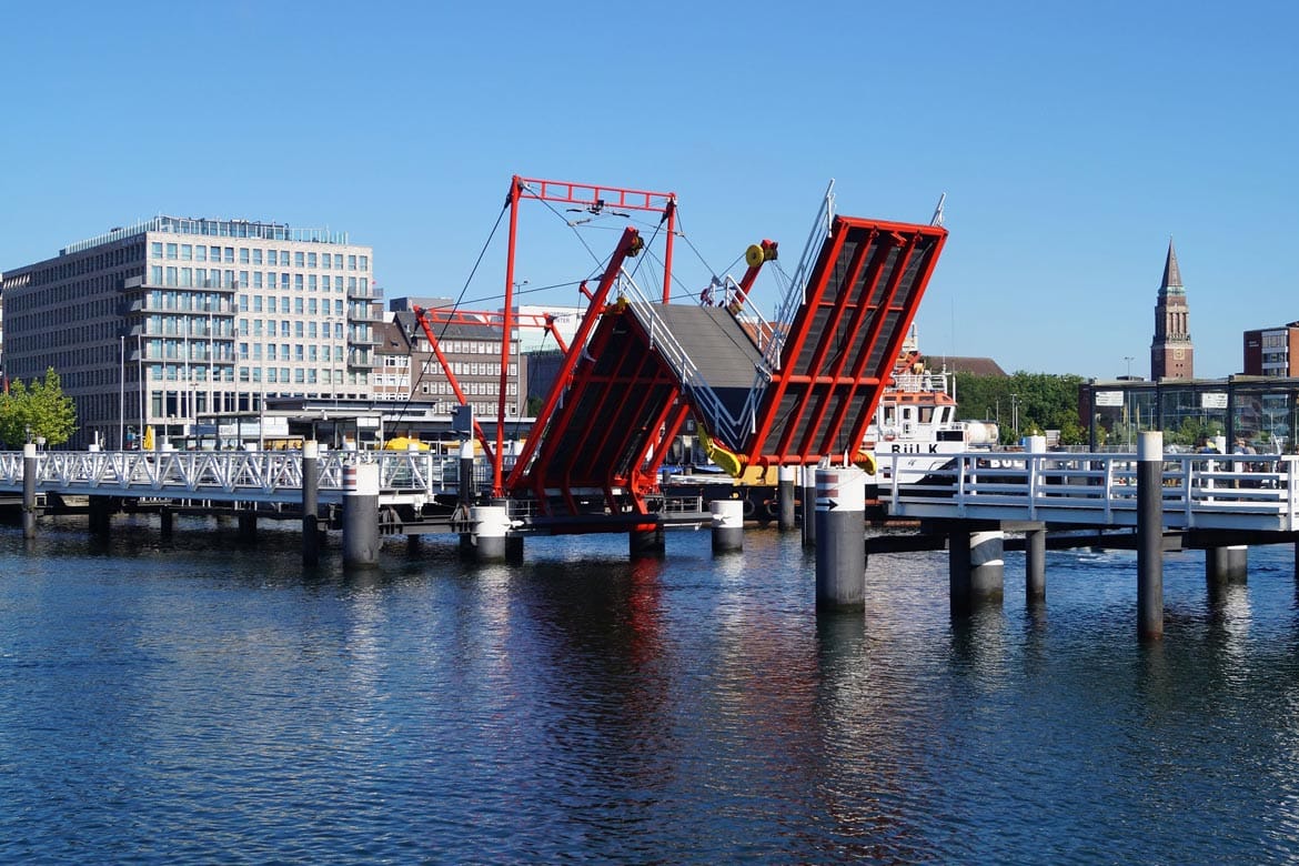 Bild von der Hörnbrücke in Kiel